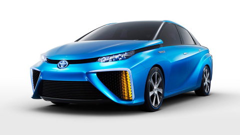 sedan-toyota-fuel-cell